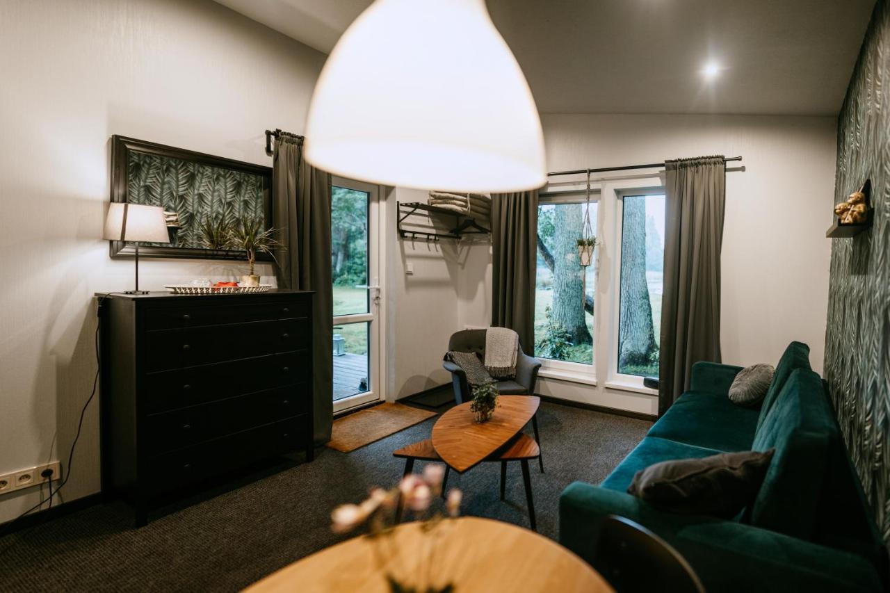 Dundurini Hotel Talsi Ngoại thất bức ảnh